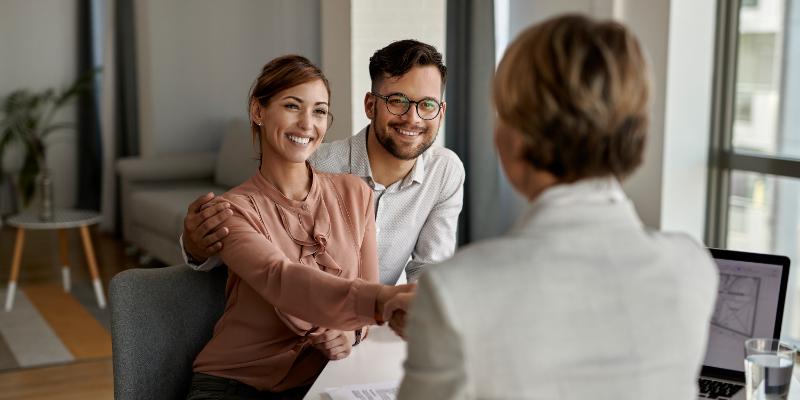 ¿QUÉ DEBE TENER UN BUEN SERVICIO DE ASISTENCIA EN COLOMBIA?